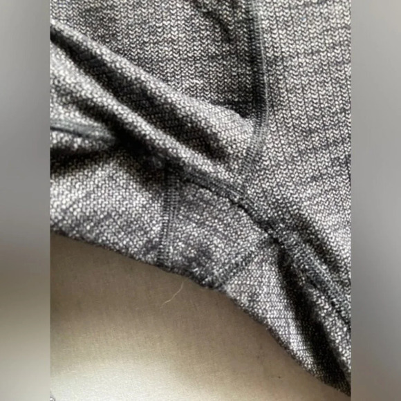 Lululemon Athletica heather black yoga leggings Sz 8 - Picture 5 of 10